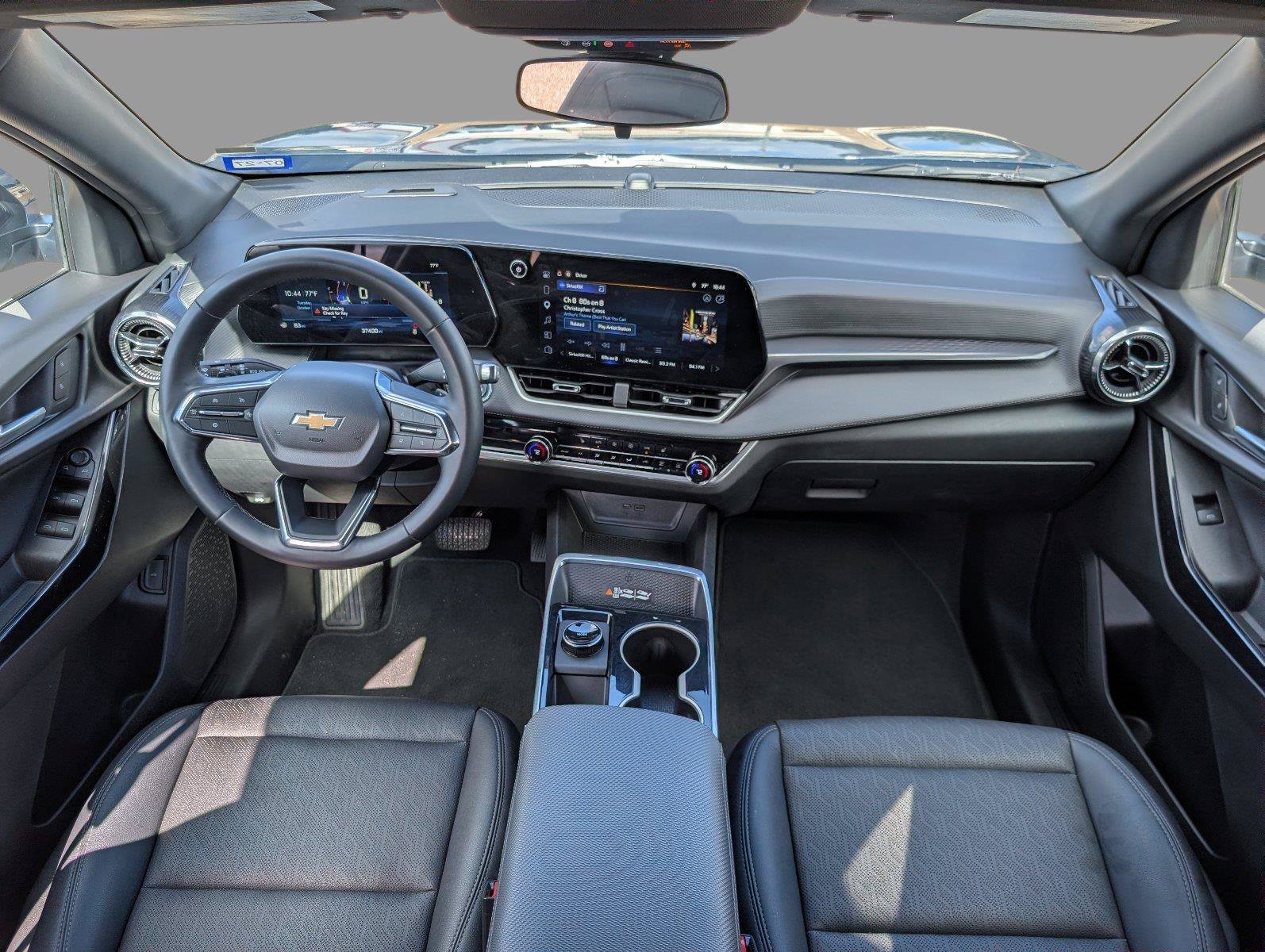 Used 2026 Chevrolet Equinox LT w/ Convenience Package II FWD image 22