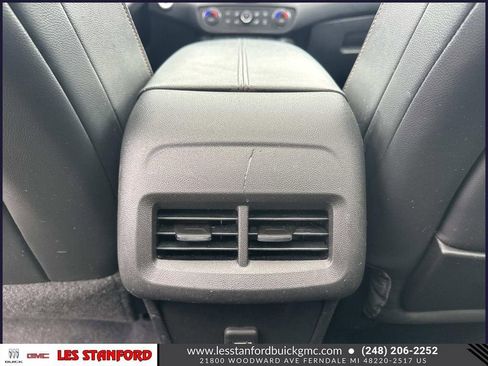 Used 2019 GMC Terrain SLT w/ Preferred Package AWD/4WD image 16