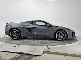 Used 2025 Chevrolet Corvette Z06 w/ Stealth Interior Trim Package video 2