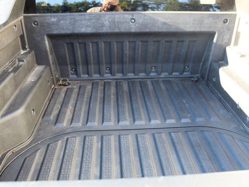 Used 2022 Hyundai Santa Cruz SEL image 15