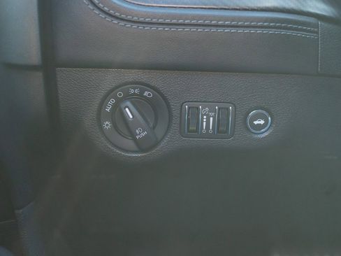 Used 2021 Dodge Charger R/T w/ Daytona Edition Group image 29