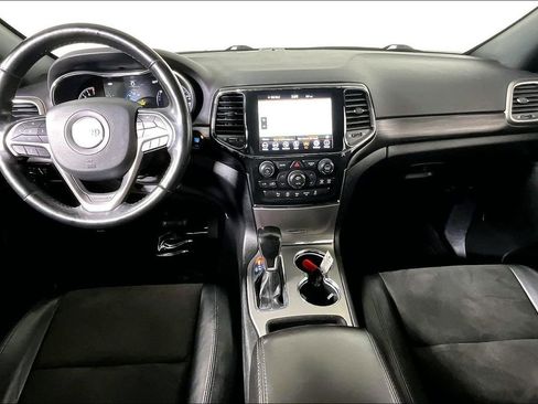 Used 2021 Jeep Grand Cherokee Laredo X image 14