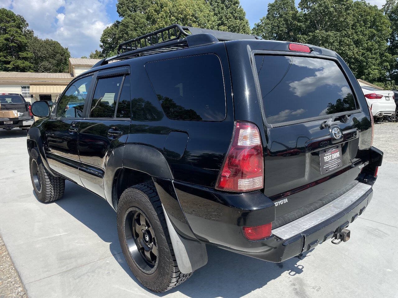 Used 2005 Toyota 4Runner SR5 RWD image 5