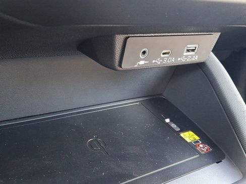 New 2025 Subaru Forester Limited image 16