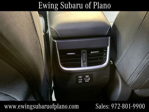 Used 2025 Subaru Outback Premium AWD/4WD image 26