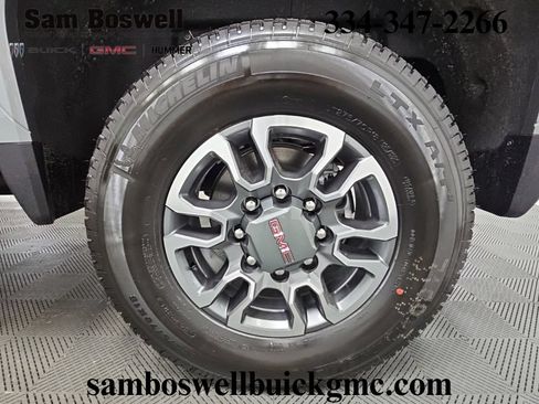 New 2026 GMC Sierra 2500 SLT w/ SLT Convenience Package AWD/4WD image 43