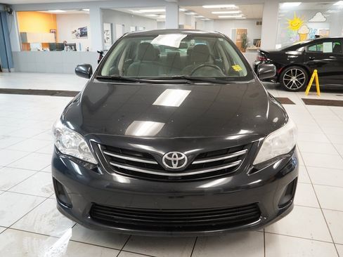 Used 2013 Toyota Corolla LE image 14