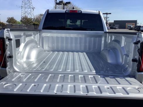 New 2026 RAM 1500 Big Horn w/ Night Edition image 33