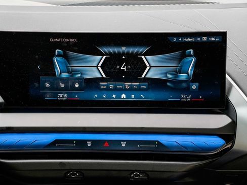 Used 2026 BMW X3 xDrive30 w/ Premium Package image 13