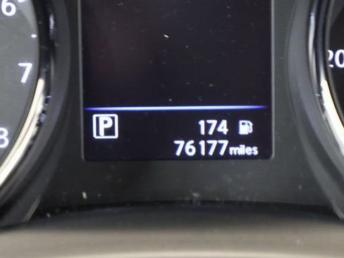 Used 2020 Nissan Rogue SL w/ Premium Package image 16