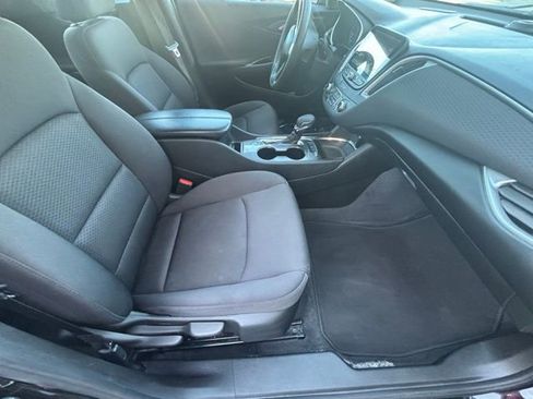 Used 2023 Chevrolet Malibu LT FWD image 21