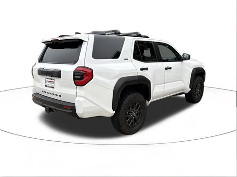 Used 2025 Toyota 4Runner SR5 image 3