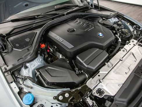 Used 2023 BMW 330i Sedan w/ M Sport Package image 43