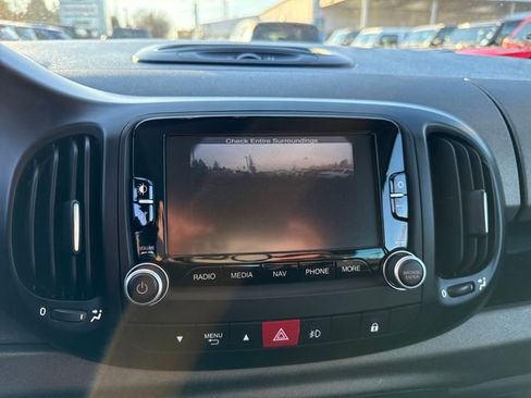 Used 2014 FIAT 500L Trekking w/ Popular Equipment Group image 24