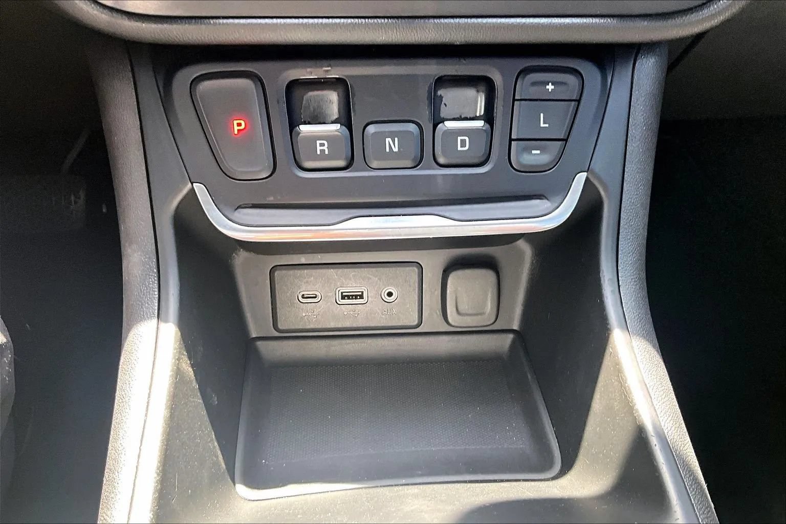 Used 2020 GMC Terrain SLE w/ Driver Convenience Package FWD image 23