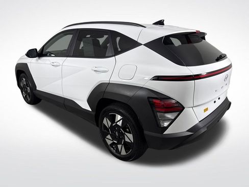 Certified 2024 Hyundai Kona SEL w/ Convenience Package FWD image 6