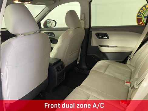Used 2025 Nissan Rogue SV AWD/4WD image 14