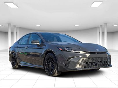 Used 2025 Toyota Camry SE