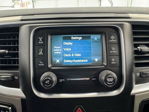 Used 2018 RAM 1500 Outdoorsman AWD/4WD image 31