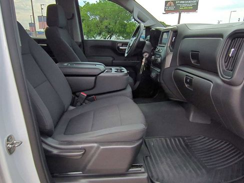 Used 2022 Chevrolet Silverado 1500 Custom Trail Boss image 28