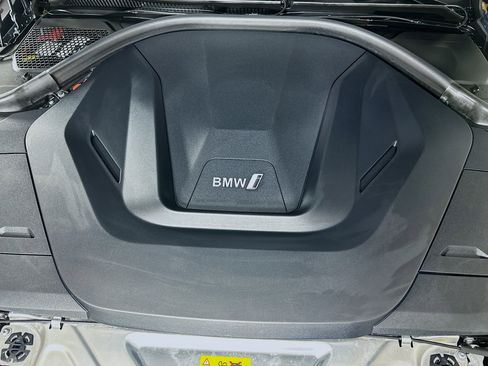 Used 2023 BMW i4 eDrive35 RWD image 36