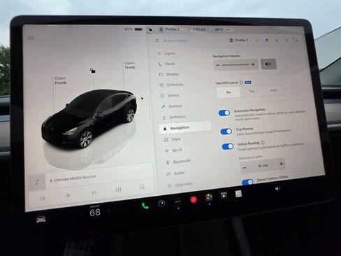 Used 2023 Tesla Model Y Long Range AWD/4WD image 58