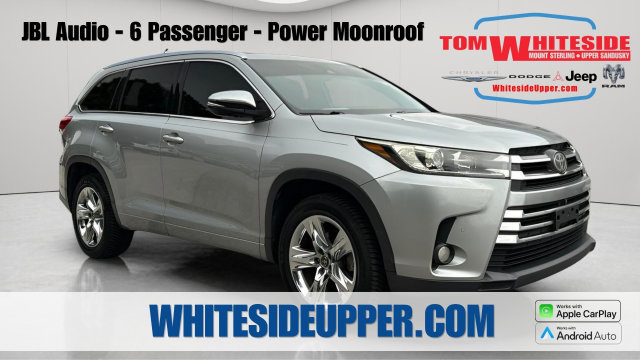 Used 2018 Toyota Highlander Limited Platinum FWD image 1