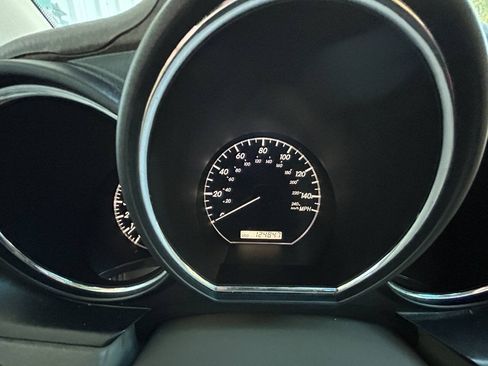 Used 2004 Lexus RX 330 FWD image 12