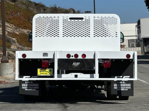 New 2025 Ford F450 XL w/ XL Chrome Package image 5