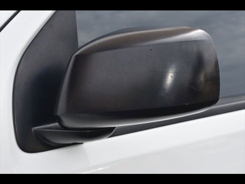 Used 2019 Nissan Frontier S image 45