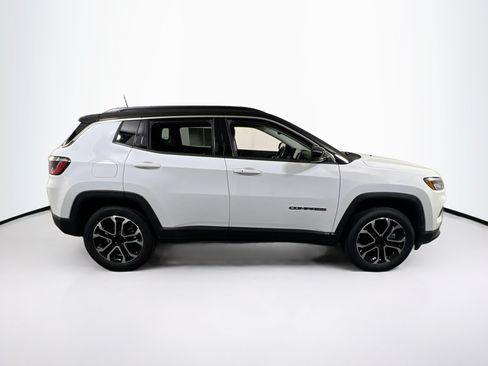 Used 2022 Jeep Compass Limited AWD/4WD image 4