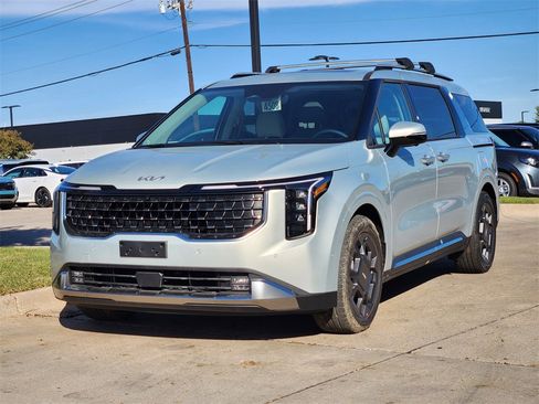 New 2026 Kia Carnival SX image 2