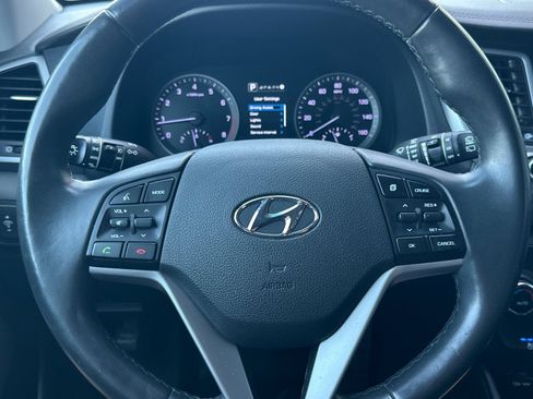 Used 2018 Hyundai Tucson Limited w/ Ultimate Package 02 AWD/4WD image 22