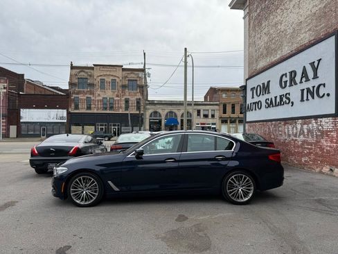 Used 2017 BMW 540i xDrive image 5