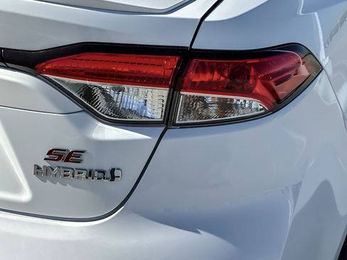 Certified 2024 Toyota Corolla SE image 25