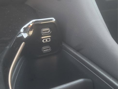 New 2026 Toyota Crown Signia image 22