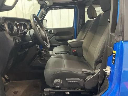 Used 2023 Jeep Wrangler Sport AWD/4WD image 10