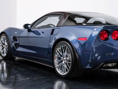 Used 2013 Chevrolet Corvette ZR1 w/ 3ZR Preferred Equipment Group RWD image 16