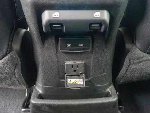 Used 2023 Jeep Wrangler Unlimited Sahara w/ Cold Weather Group AWD/4WD image 30
