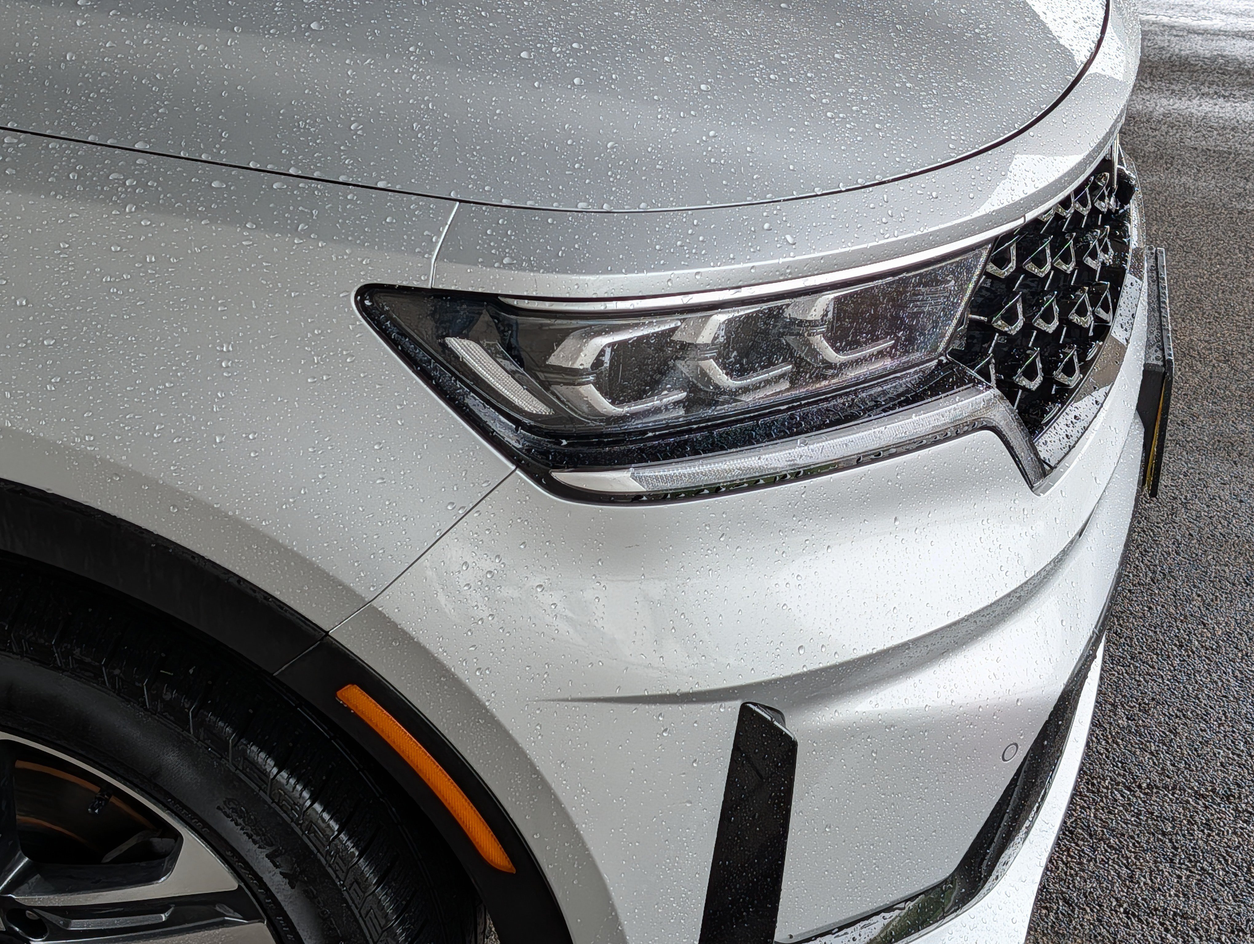 Certified 2023 Kia Sorento SX Prestige AWD/4WD image 16