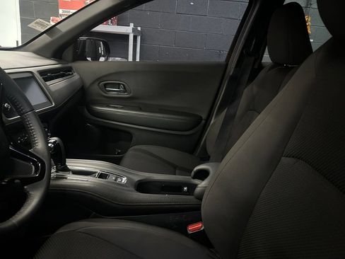 Used 2022 Honda HR-V Sport image 22