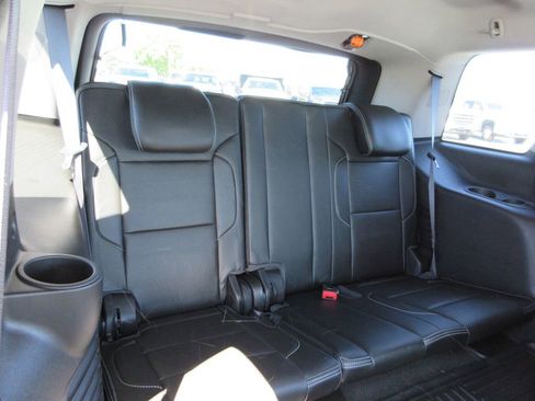 Used 2016 GMC Yukon Denali AWD/4WD image 28