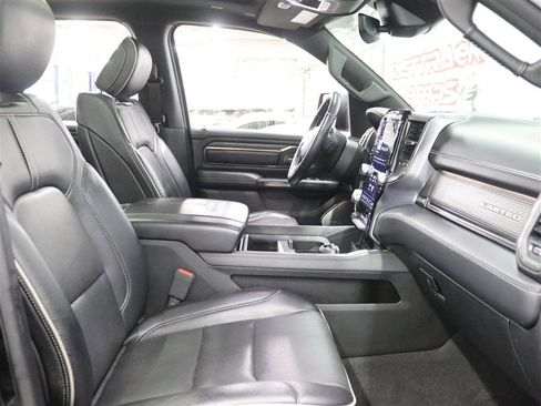 Used 2020 RAM 1500 Limited w/ Black Appearance Package image 15