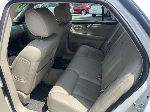 Used 2010 Cadillac DTS Luxury image 8