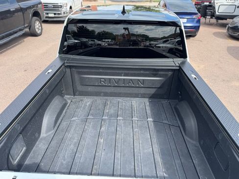 Used 2022 Rivian R1T Adventure image 8
