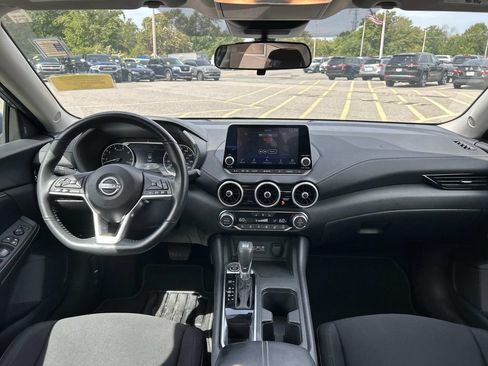 Certified 2024 Nissan Sentra SV w/ All-Weather Package FWD image 18
