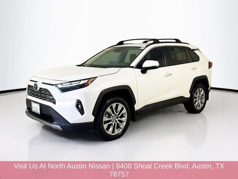 Used 2023 Toyota RAV4 Limited FWD image 3