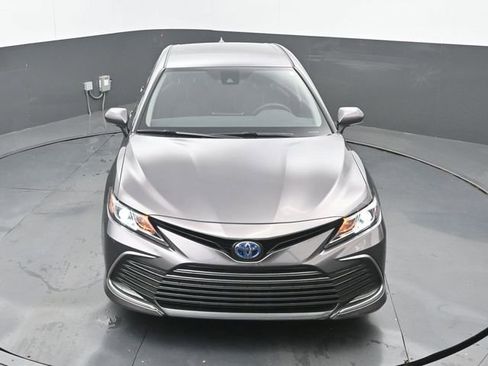 Used 2024 Toyota Camry LE FWD image 14