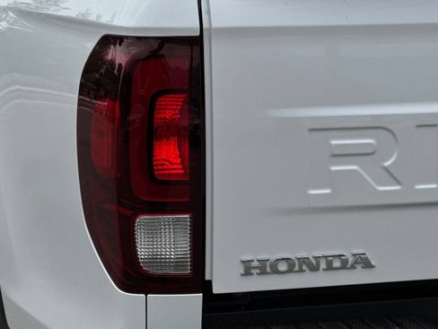 Used 2025 Honda Ridgeline TrailSport image 33