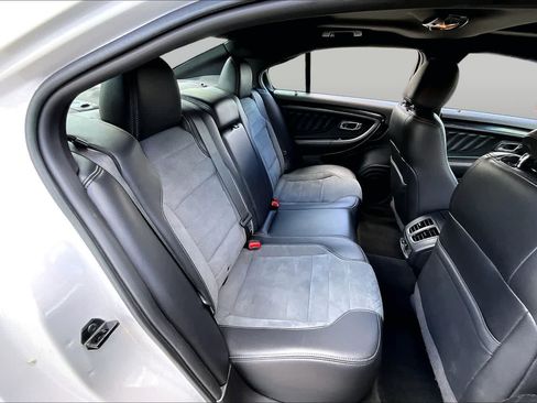 Used 2018 Ford Taurus SHO w/ Driver Assist Package AWD/4WD image 21